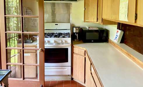 Hale Halawai 'Ohana O Hanalei Certified Kitchen in Hanalei