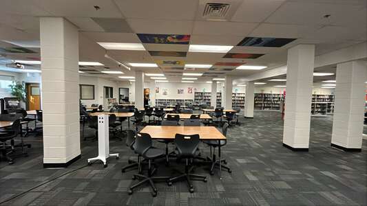 Room 1.640 - Media Center