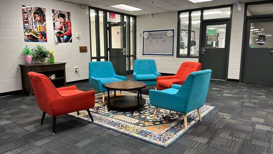 Snellville Middle School Room 1.640 - Media Center in Snellville