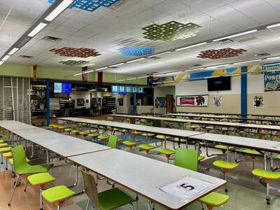 Sam Tasby Middle & Jack Lowe Sr Elementary School Cafeteria in Dallas