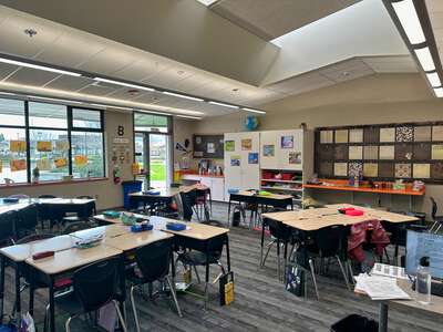 Zehnder Ranch Elementary School Classroom Standard in Elk Grove