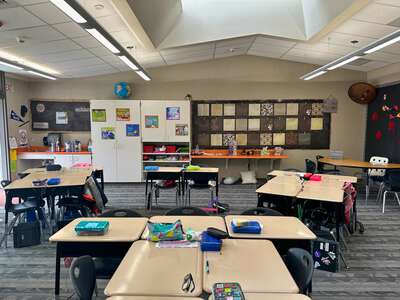 Zehnder Ranch Elementary School Classroom Standard in Elk Grove