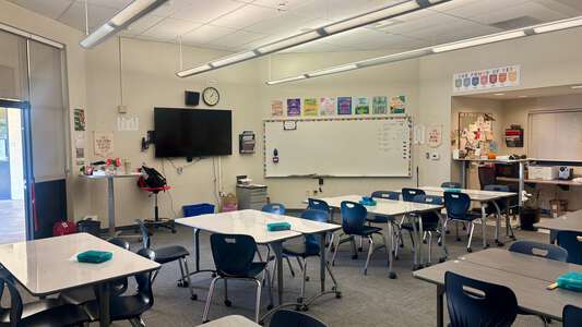 Union Middle School Classroom Standard in San Jose