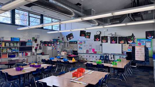 El Rincon Elementary School Room 21 - Classroom in Culver City