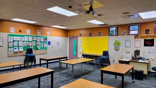 Taylor - Robert L. Elementary School Classroom Standard in Henderson 3