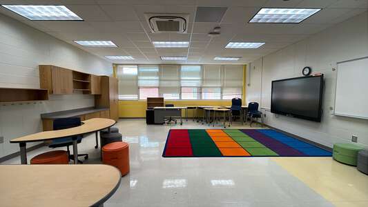 Frederick Wilson Benteen Elementary School Classroom Standard in Atlanta 2