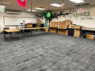 McDoniel - Estes M. Elementary School Library in Henderson