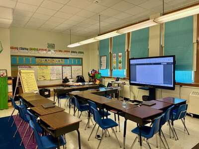 Elisha M. Pease Elementary School Classroom Standard in Dallas 4