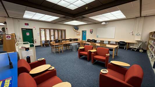 Santa Teresa High School Library in San Jose 4