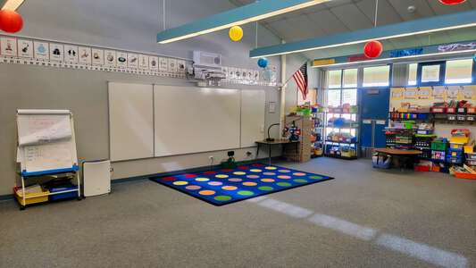 Rocky Mountain Elementary School Classroom Standard in Westminster