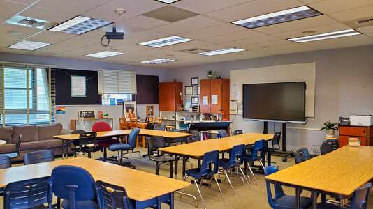 Language Academy (K-8) Classroom Standard in San Diego