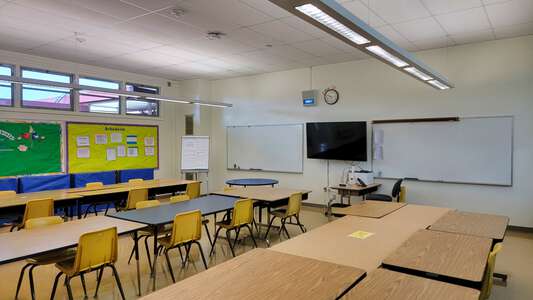 Wood Elementary School Classroom Standard in Torrance