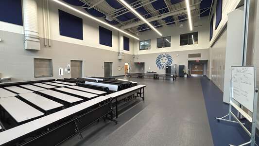 Lincoln Elementary  Cafeteria in Gahanna 4