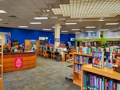 College Park Middle School Media Center in Orlando