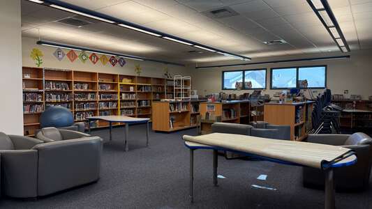 Yorba Middle School Library in Orange