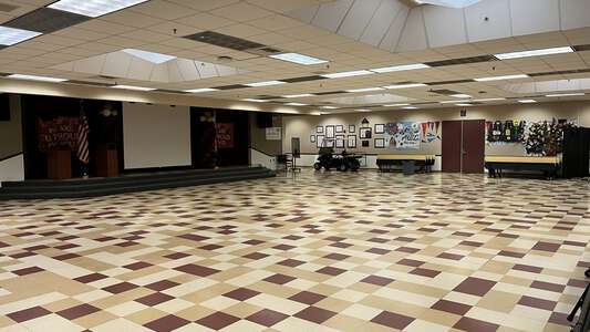 Diamond Valley Middle School Multi-Purpose Room in Hemet