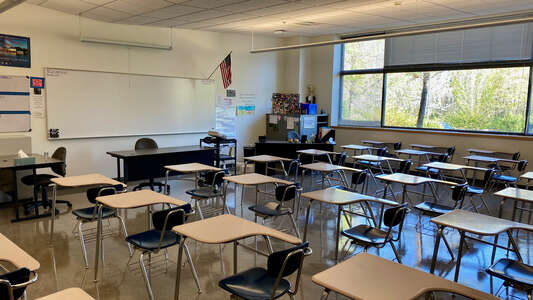 Clackamas High School in Clackamas Oregon Slideshow Image 3