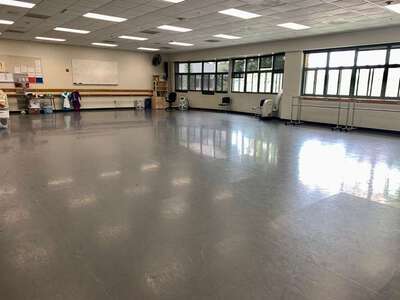 Coronado High School Studio Dance 1 in Coronado