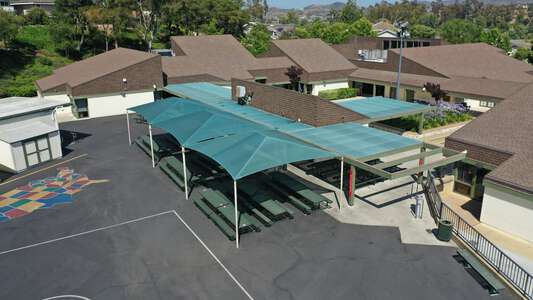 Outdoor Lunch Area