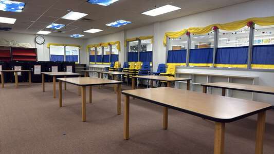 Parkview Elementary School Library in Oklahoma City 2
