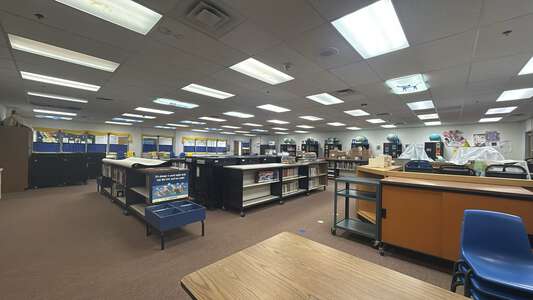 Parkview Elementary School Library in Oklahoma City 3