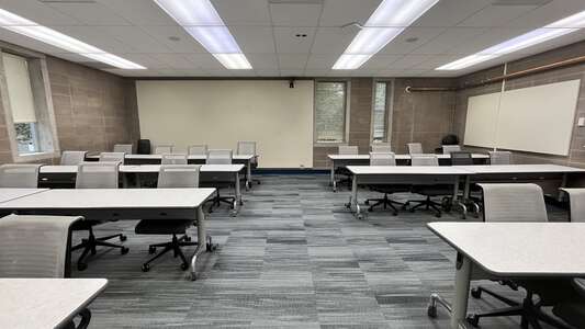 Brawner Room 230 - 480 - Classroom