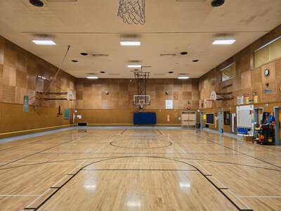 Peninsula K-5 School Gym in Portland