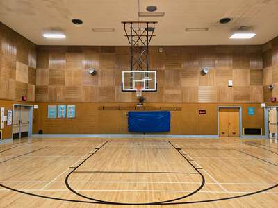 Peninsula K-5 School Gym in Portland