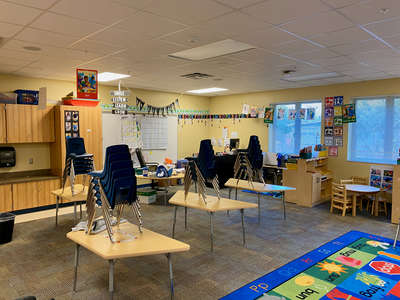 Rock Lake Elementary School Classroom Standard in Orlando