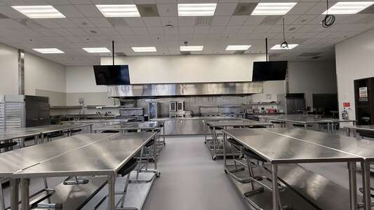 Creekside High School Culinary Classroom in Irvine
