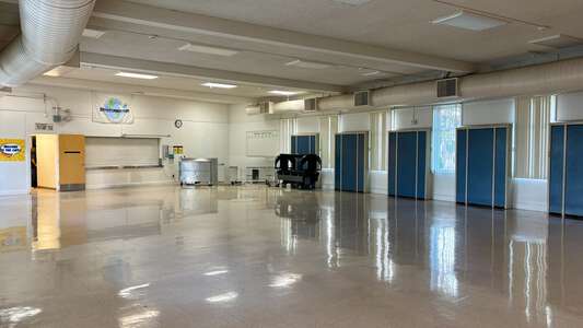 Oster Elementary School Cafeteria in San Jose