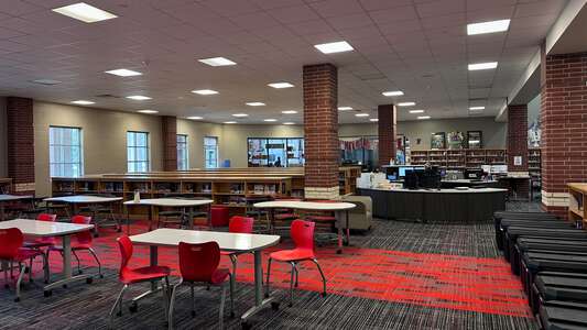 Lake Jackson Intermediate School Library in Lake Jackson