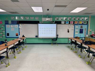 Hutchison Beach Elementary School Classroom Standard in Panama City Beach