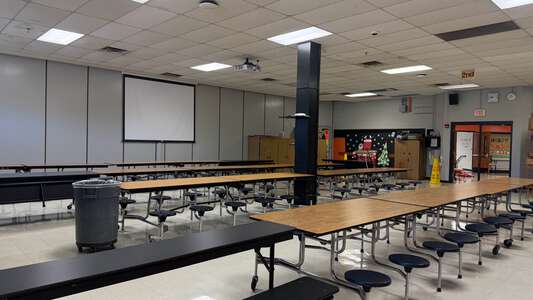Kirkland Elementary School Cafeteria in Oklahoma City