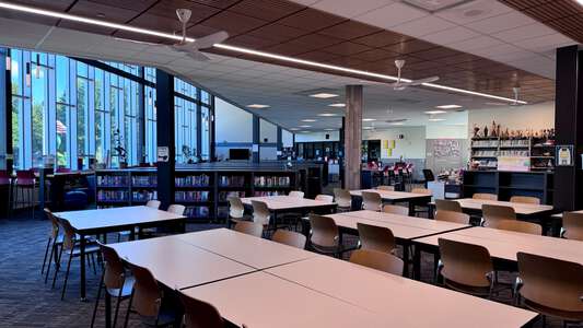 Juanita High School Library in Kirkland