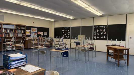 Amherst-Pelham Regional Middle School Classroom Standard in Amherst