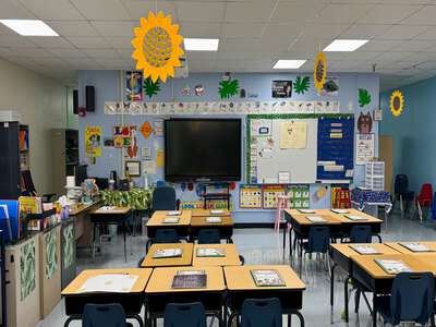 Kendale Lakes Elementary School Classroom Standard in Miami