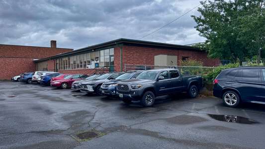 Scott K-5 School Parking Lot in Portland