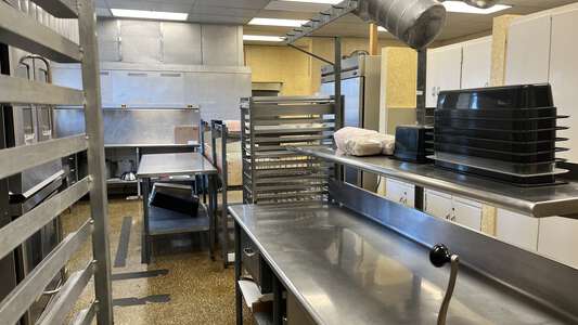 Mission Elementary School Kitchen in Antioch