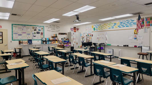 El Diamante High School Classroom Standard in Visalia