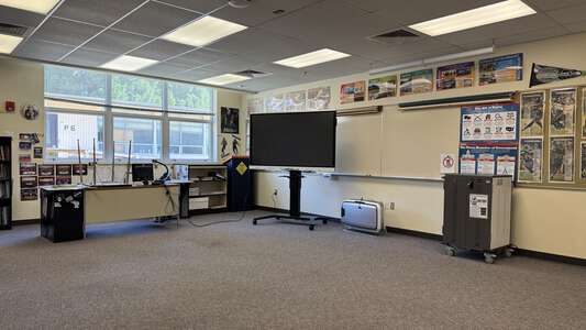 Decatur High School Classroom Standard in Federal Way