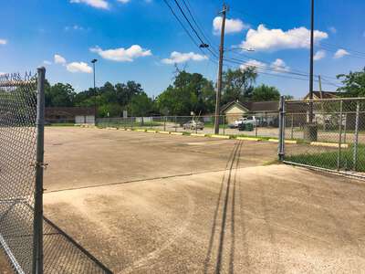 Hobby Elementary Parking Lot - Side in Houston