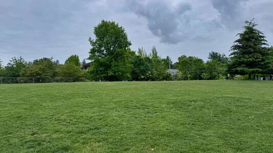 Alameda K-5 School Field - Practice in Portland