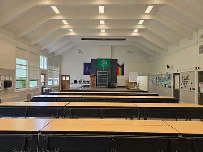 Terwilliger K-8 School Cafeteria in Portland 2