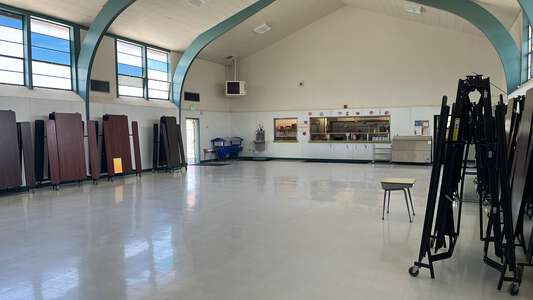 Isleton Elementary School Cafeteria in Isleton 3