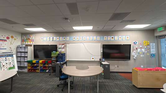 Agua Caliente Elementary School Classroom Standard in Cathedral City 2
