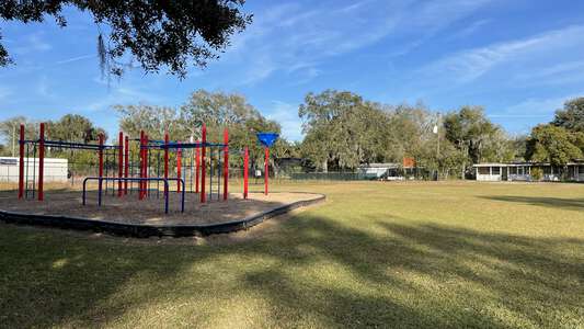 Riverhills Elementary School (3622) Field - Practice in Temple Terrace