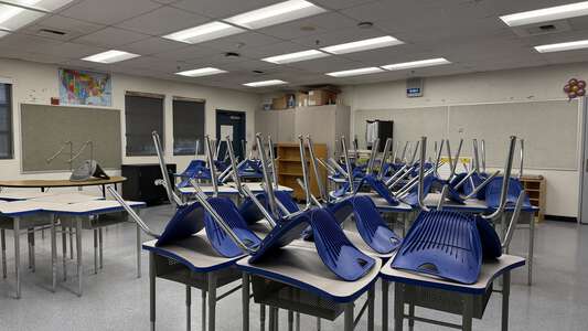 Roosevelt Elementary School Classroom Standard in Lynwood
