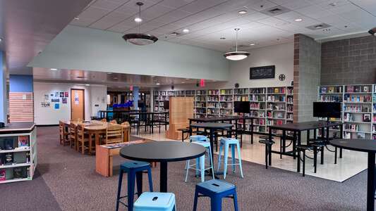 McNary High School Library in Keizer