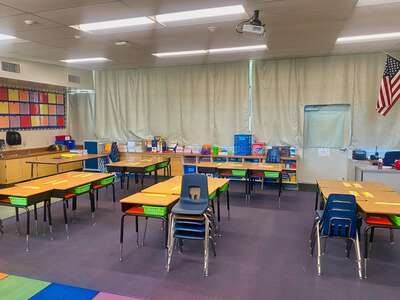 John D. Sloat Elementary School Classroom Standard in Sacramento 3